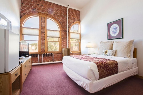 The Victor Hotel image 13